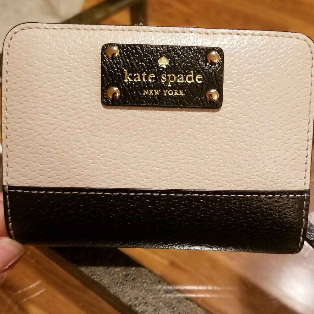 Kate Spade Stacy Wallet